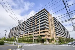 リーフィアレジデンス橋本