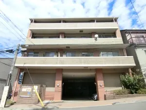 ルネス・ピース清水南