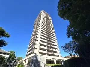 セントラルガーデンタワー