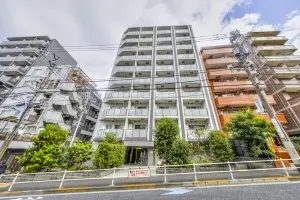 グローリオ新宿夏目坂