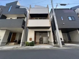 横浜市港北区綱島東六丁目戸建