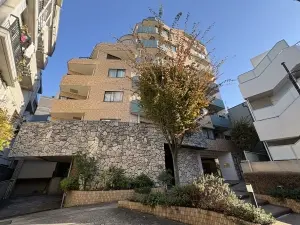 コートヤード祐天寺