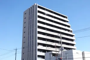 サーパス中今泉