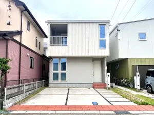 春日井市稲口町４丁目戸建