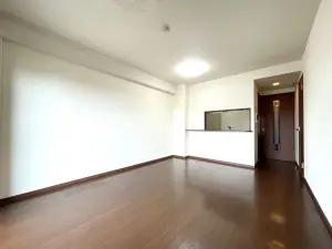 ナイスアーバン鶴ケ谷ヒルズ