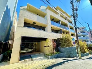 オープンレジデンシア北参道ザ・ハウス