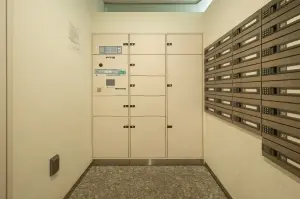 宅配ボックス