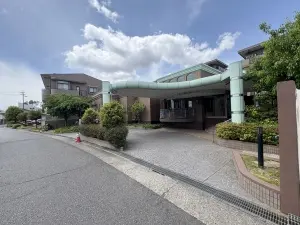 ライオンズヴィアーレ鹿山A棟