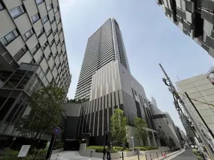 ＴＨＥ　ＹＯＫＯＨＡＭＡ　ＦＲＯＮＴ　ＴＯＷＥＲ