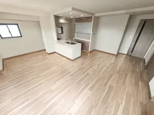 プレサンスロジェ上町台