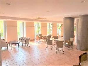 ライオンズステージ鵠沼グランヴァローレ