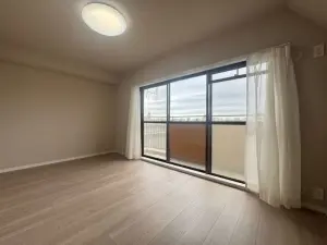 ライオンズマンション東白壁