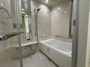 ＷＯＲＬＤ　ＴＯＷＥＲ　ＲＥＳＩＤＥＮＣＥ