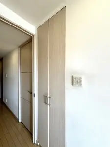 ファミリア－レ八熊通