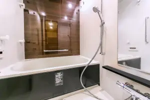 ＧＬＯＢＡＬ　ＦＲＯＮＴ　ＴＯＷＥＲ