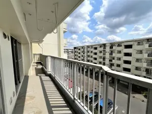 せんげん台パークタウン一番街弐号棟