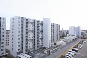 稲毛ファミールハイツ１号棟