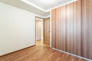 ローレルコート西宮里中町