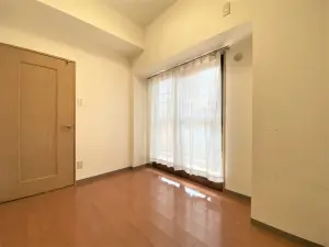 オーラム中島