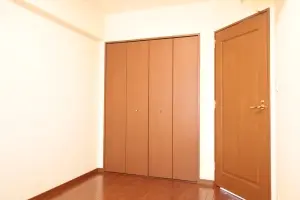 フォルスコートグランマークス