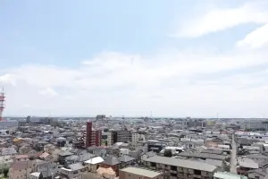 サーパス泉が丘通り