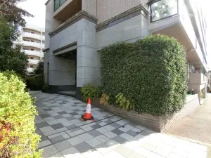 サーパス山科小野