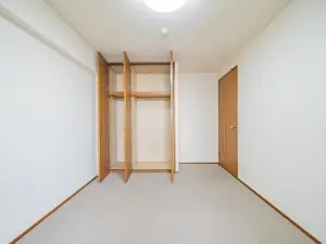 ルネ・ベイグランデ