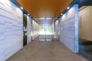 ヴァースクレイシアＩＤＺ下北沢