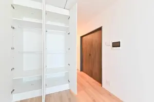 クレヴィア三軒茶屋