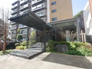 ラ・アトレ御苑内藤町グランガーデン