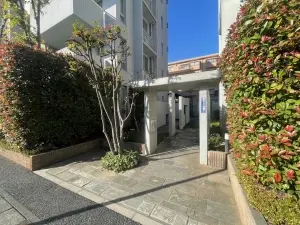 ヒューマンスクエア武蔵浦和ツイン　ウェストコート