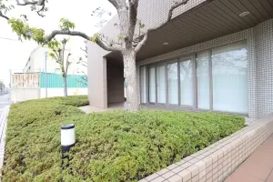 ロイヤルシャトー西宮学文殿町