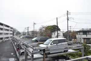 モンレーヴ府中南