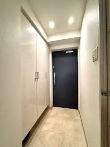 ファミリア－レ八熊通