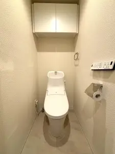 温水洗浄便座付トイレ