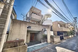 サニークレスト上目黒弐番館