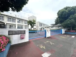 平塚スカイハイツ