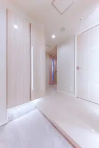 クロスエアタワー