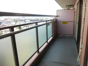 グランドハイツ越谷