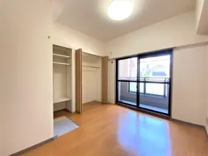 オーラム中島