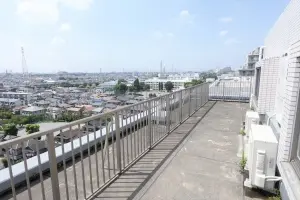 エフユニバース