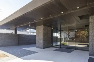 ライオンズ桜山プレミアムテラス