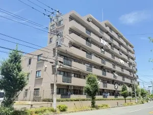 ライオンズガーデン北綾瀬