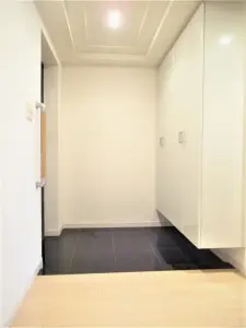 ライオンズマンション美術館通りプロムナード棟