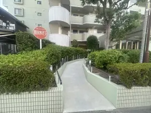 エクレール東川口