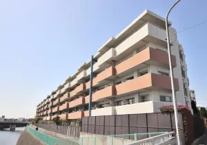 ライオンズステージ鵠沼グランヴァローレ