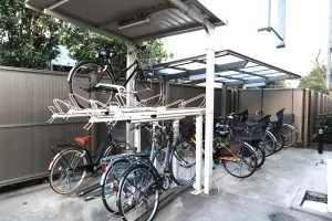 自転車置場 月額100～300円（空き状況はお問合せください）