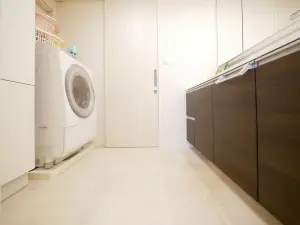 パーク・サンリヤン名島