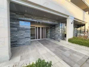 プレサンスロジェ西宮北口門前町テラス