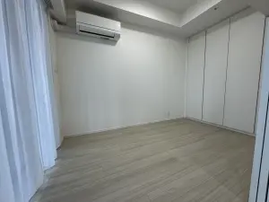 ＷＯＲＬＤ　ＴＯＷＥＲ　ＲＥＳＩＤＥＮＣＥ